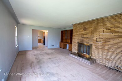 1226 Langley _April 06, 2023_15