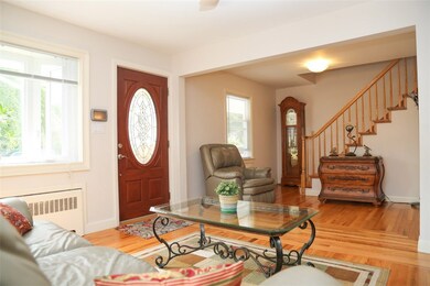60 West St, Warwick, RI 02886 - photo 5
