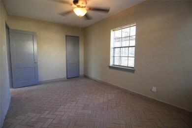 7526 Moline St, Houston, TX 77087 - photo 6