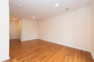 34 2nd St unit 2, Keyport, NJ 07735 - photo 4