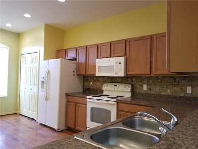 3856 Enchantment Ln, Saint Cloud, FL 34772 - photo 4