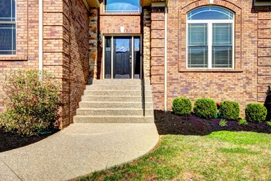 11104 Blade Crest Way, Louisville, KY 40291 - photo 3