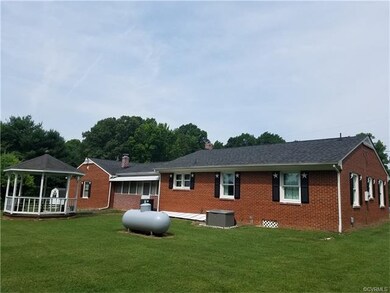 121 Wagner Farm Rd, Louisa, VA 23093 - photo 2