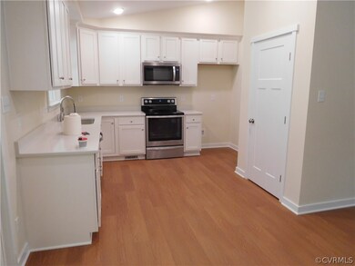 2005 Swiftwood Ct, Powhatan, VA 23139 - photo 2