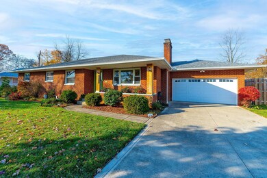 1395 Wakefield Ct E (Exterior)-6