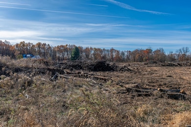 15042 Luna Ln, Bristol, IN 46507 - photo 2