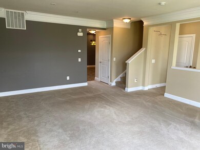 2232 Merseyside Dr unit 81, Woodbridge, VA 22191 - photo 6