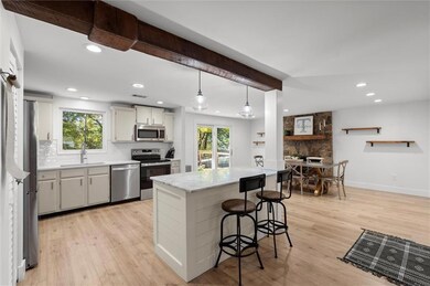 2839 Pine Meadow Dr, Marietta, GA 30066 - photo 4