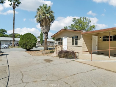 546 N 5th St, Banning, CA 92220 - photo 2