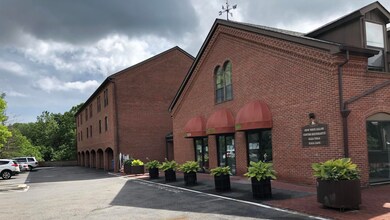 328 Pemberwick Rd unit 9, Greenwich, CT 06831 - photo 2