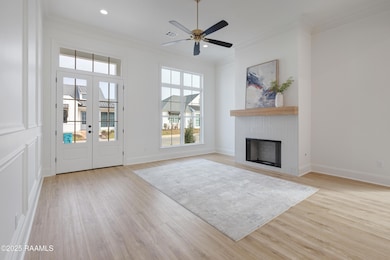 111 Shadows Bend-4
