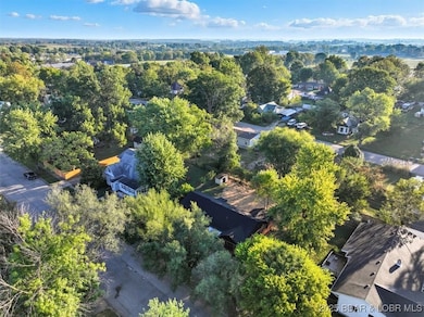 304 N Maple St, Eldon, MO 65026 - photo 5