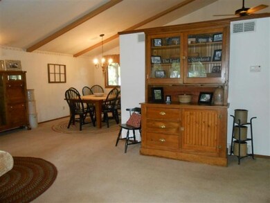 825 Miller Dr, Oregon, WI 53575 - photo 4