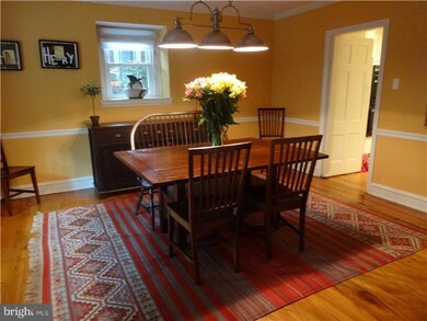 215 Old Forest Rd, Wynnewood, PA 19096 - photo 5