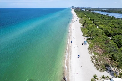 1351 N 12th Ct unit 9A, Hollywood, FL 33019 - photo 2