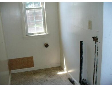 17 Artisan St unit 1, Chicopee, MA 01013 - photo 7