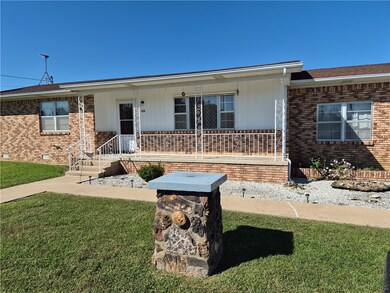 504 W 6th St, Green Forest, AR 72638 - photo 4