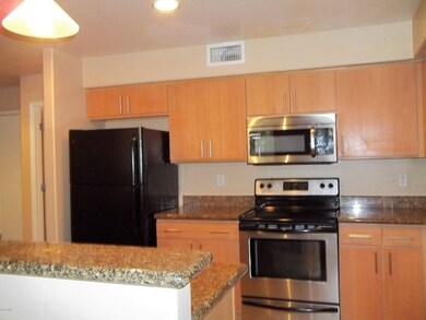 724 E Devonshire Ave unit 202, Phoenix, AZ 85014 - photo 7