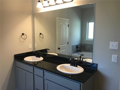 5041 Park Shore Dr, Marrero, LA 70072 - photo 4