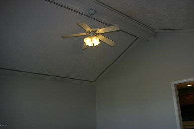 335 Forest Ridge Dr, Mount Washington, KY 40047 - photo 5