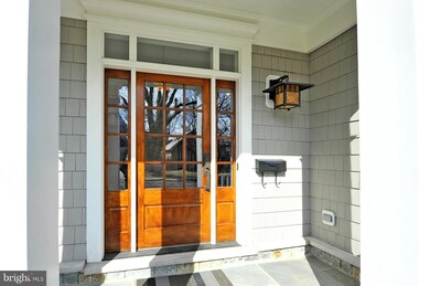 4613 Harling Ln, Bethesda, MD 20814 - photo 2