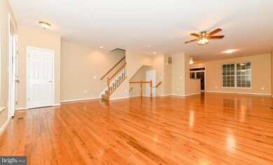 15766 Nimes Ct, Woodbridge, VA 22191 - photo 4