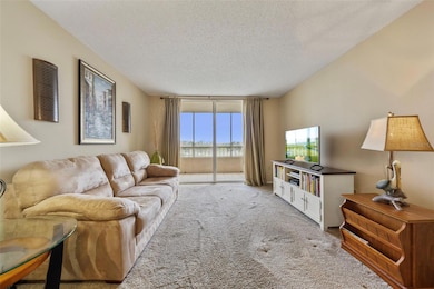 Crystal Bay at Feather Sound unit A409, Clearwater, FL 33762 - photo 7