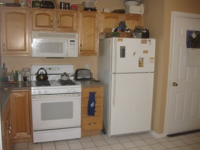 802 Thayer St, Abington, MA 02351 - photo 4