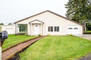 9667 Loop rd Millersport-24