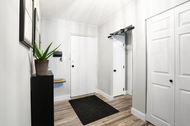 80 N Warren St unit 3, Woburn, MA 01801 - photo 3