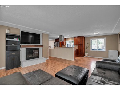 19977 SW Joann Ct, Beaverton, OR 97006 - photo 6