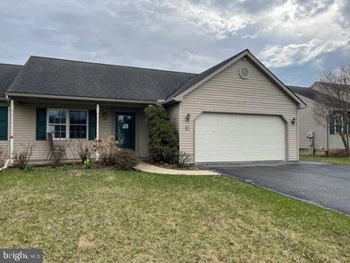 25 Springhouse Dr, Myerstown, PA 17067 - photo 3