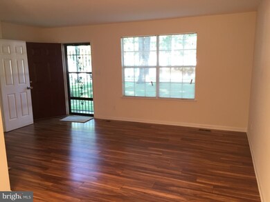 10910 Chesterwood Dr, Spotsylvania, VA 22553 - photo 2