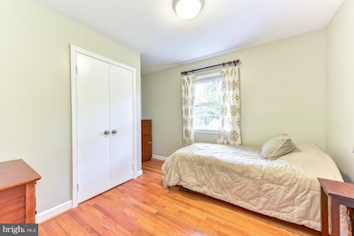 14210 Myer Terrace, Rockville, MD 20853 - photo 6