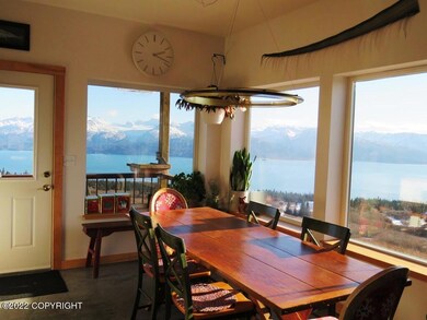 DIne Here