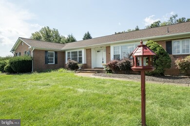 215 Greenfield Dr, Winchester, VA 22603 - photo 4