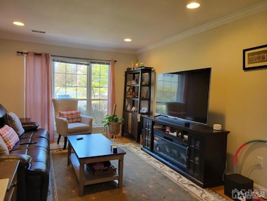 201 Waldorf Dr, Princeton, NJ 08540 - photo 2