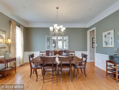 9208 Jones Mill Rd, Chevy Chase, MD 20815 - photo 4