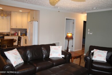Living Area back towards the Bedrooms