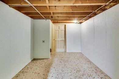 771 S Cedar Ave, Elmhurst, IL 60126 - photo 5