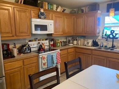 607 Houston St, Pottsboro, TX 75076 - photo 2