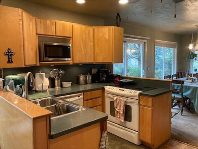 202 N Adam Dr, Canyon City, OR 97820 - photo 4