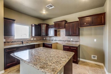 13653 Beobridge Ave, El Paso, TX 79928 - photo 6