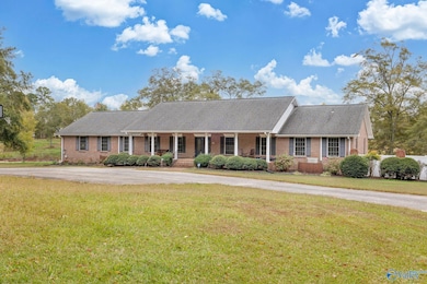 489 Solitude Ave, Albertville, AL 35950 - photo 3