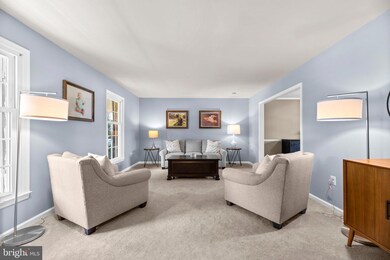 17405 Kirstin Ct, Olney, MD 20832 - photo 3