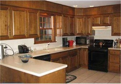 337 Norwood Rd, Downingtown, PA 19335 - photo 4