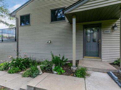 4447 ARden View Drive Arden-007-014-Front Entry De