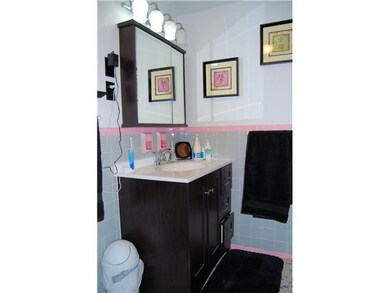 587 Ward Rd, North Tonawanda, NY 14120 - photo 7