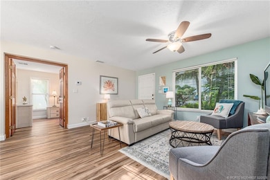 9026 SE Bobwhite St, Hobe Sound, FL 33455 - photo 6