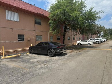 Bella Luna Condos unit 117, Hialeah, FL 33010 - photo 4